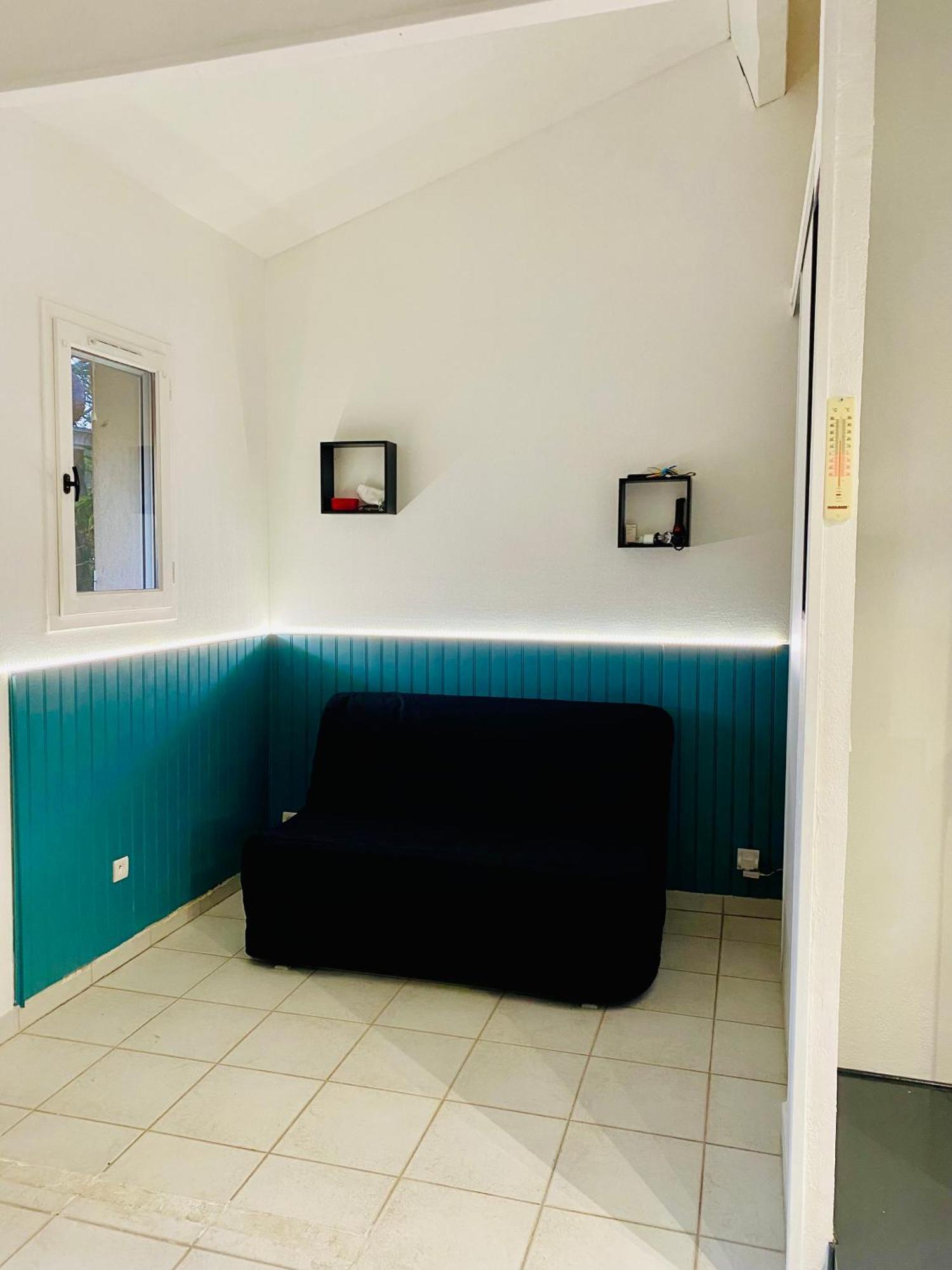 Domaine Des Pins, Magasins Proches, Piscine Ferienhaus *