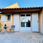 Villa Domaine Des Pins, Magasins Proches, Piscine