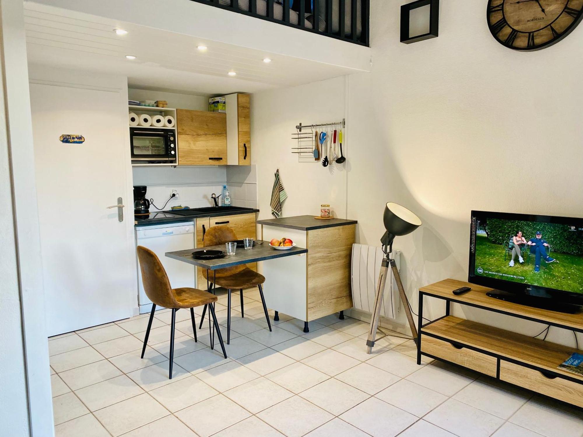 Casa vacanze Domaine Des Pins, Magasins Proches, Piscine